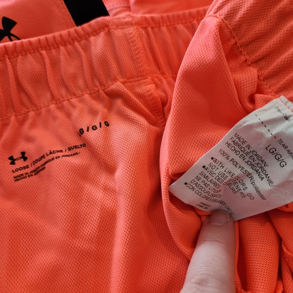 🍉 NWT Under Armour Pink Shorts Large - Picture 3 of 4